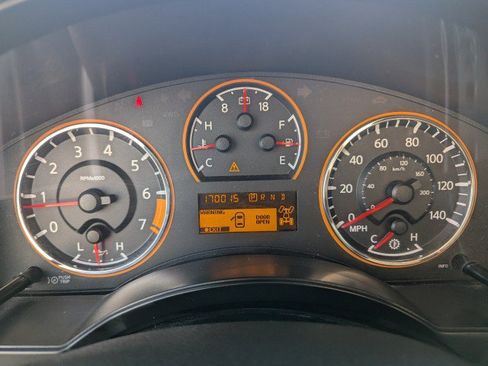 Used 2011 Nissan Titan SL w/ SL Technology Pkg AWD/4WD image 15