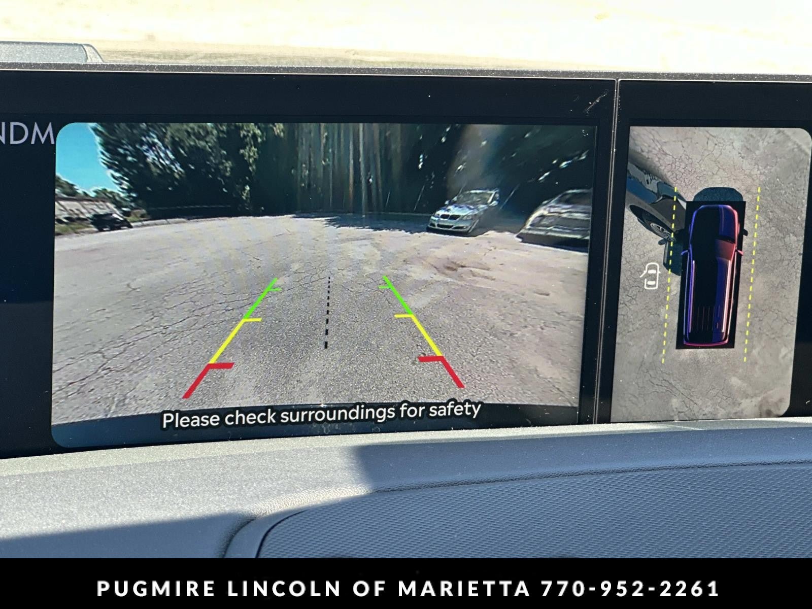New 2026 Lincoln Navigator Premiere AWD/4WD image 32