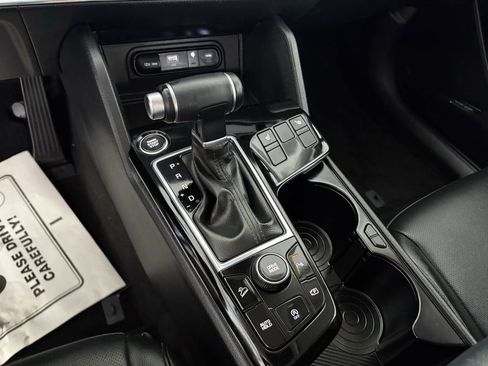 Certified 2025 Kia Sportage SX FWD image 26