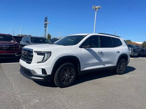 New 2026 GMC Acadia Elevation image 3