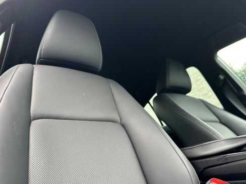 Certified 2025 Lexus IS 300 F Sport image 20