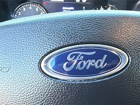 Certified 2023 Ford Explorer XLT w/ Equipment Group 202A image 19