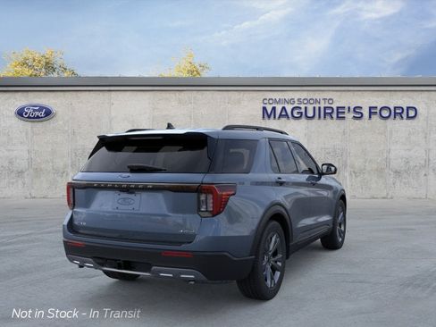 New 2026 Ford Explorer Active AWD/4WD image 8