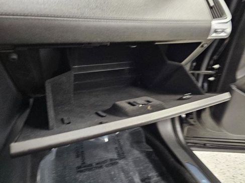 Used 2020 Jaguar E-PACE SE image 22