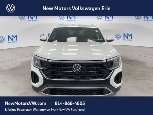 New 2026 Volkswagen Atlas Cross Sport SE image 6