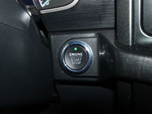 Used 2023 Ford F150 Lariat AWD/4WD image 12