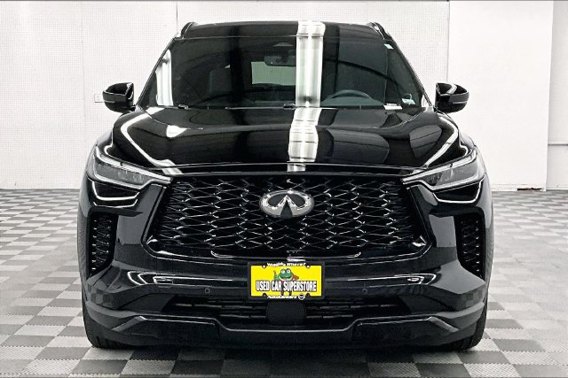 Used 2025 INFINITI QX60 Luxe AWD/4WD image 4