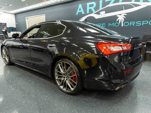 Used 2018 Maserati Ghibli S GranLusso image 8