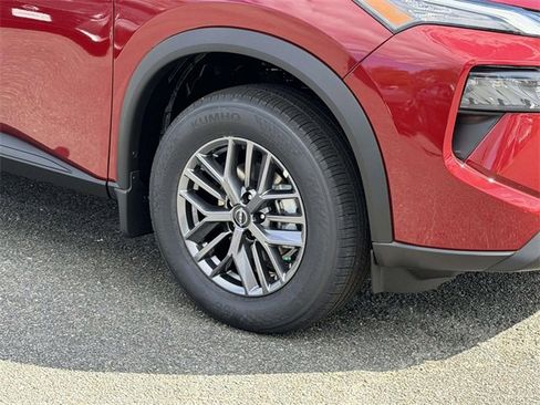 New 2026 Nissan Rogue S image 7