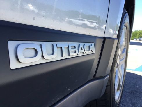 Used 2012 Subaru Outback 2.5i AWD/4WD image 15