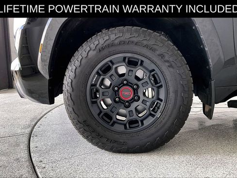 Used 2025 Toyota Sequoia TRD Pro AWD/4WD image 12