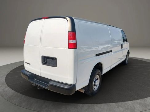 Used 2019 Chevrolet Express 3500 Extended w/ Driver Convenience Package image 13