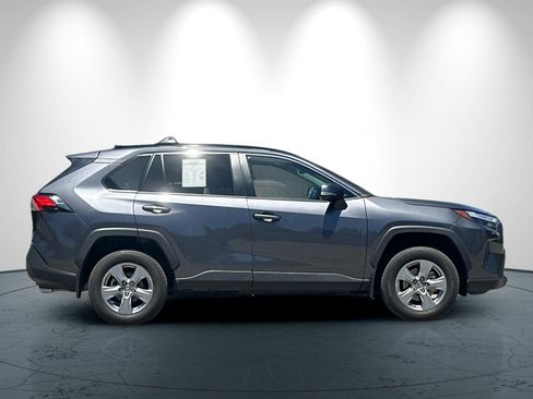 Used 2024 Toyota RAV4 XLE w/ Convenience Package AWD/4WD image 3