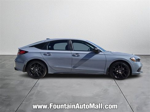 Used 2023 Honda Civic Sport image 5