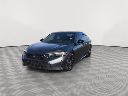 Used 2025 Honda Civic Sport image 4