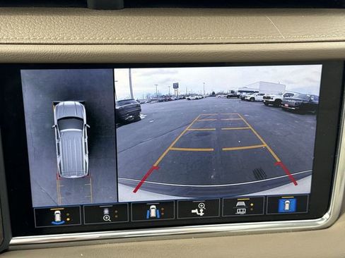 Certified 2021 GMC Yukon Denali image 15