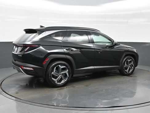 Used 2022 Hyundai Tucson Limited AWD/4WD image 6