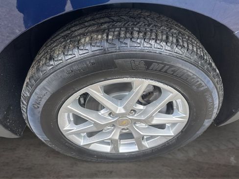 Used 2022 Chevrolet Equinox LS w/ LS Convenience Package FWD image 17