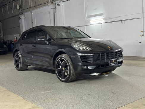 Used 2016 Porsche Macan S AWD/4WD image 4