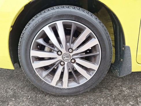 Used 2015 Honda Fit EX image 9