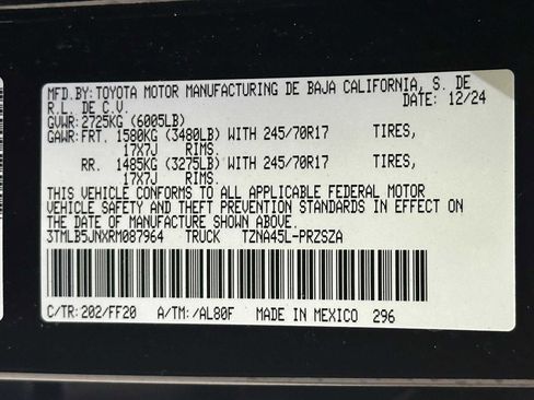 Used 2024 Toyota Tacoma SR5 image 31