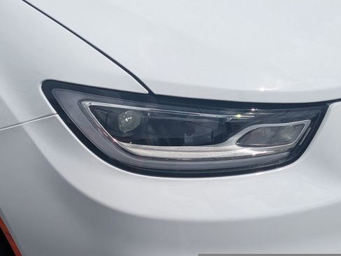 New 2026 Chrysler Pacifica Limited w/ S Appearance Package FWD image 9