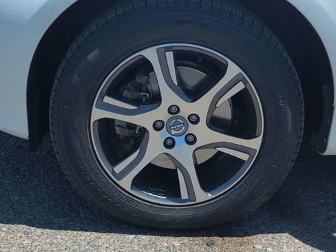 Used 2015 Volvo XC60 T6 Platinum AWD/4WD image 11