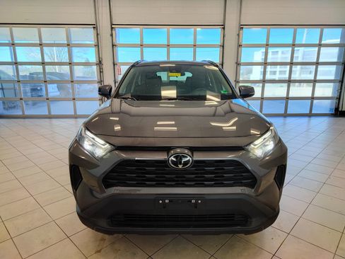 Used 2023 Toyota RAV4 XLE image 8