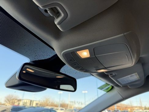 Certified 2024 Ford Edge Titanium image 32