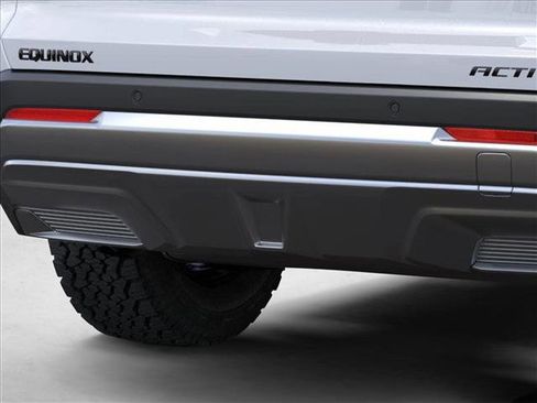 New 2026 Chevrolet Equinox ACTIV image 14