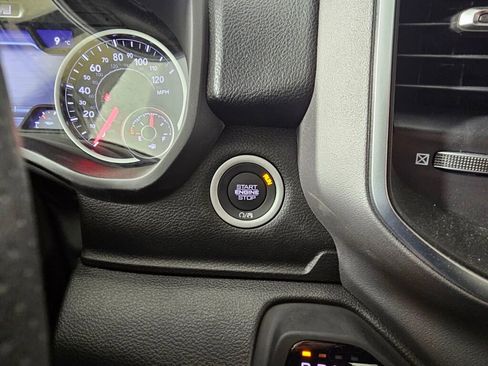 New 2026 RAM 1500 Express image 25