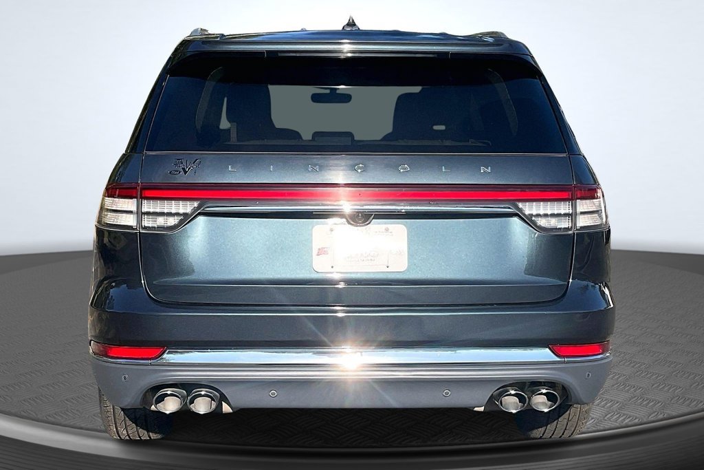 Used 2021 Lincoln Aviator Reserve w/ Equipment Group 201A RWD image 6