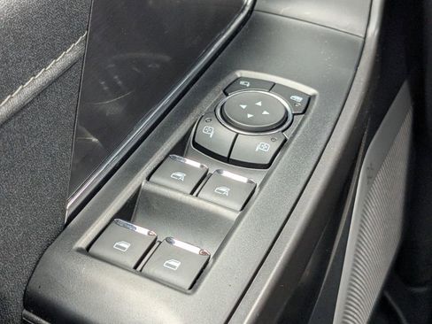 New 2025 Ford F150 Lariat w/ Equipment Group 502A High image 27