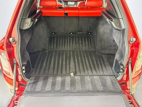 Used 2019 Rolls-Royce Cullinan AWD/4WD image 32