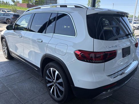 Certified 2023 Mercedes-Benz GLB 250 4MATIC image 4