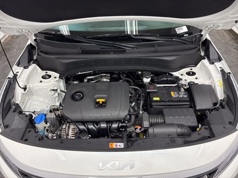 Certified 2023 Kia Seltos EX AWD/4WD image 6