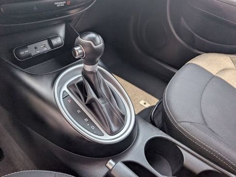 Used 2019 Kia Soul + FWD image 20