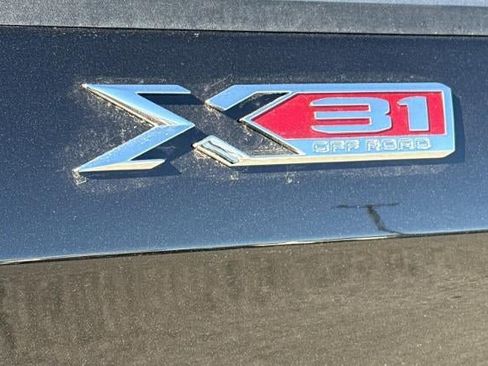 New 2026 GMC Sierra 1500 SLT w/ SLT Premium Plus Package AWD/4WD image 32