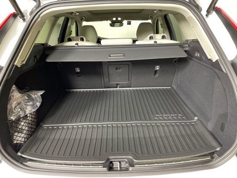 Certified 2024 Volvo XC60 T8 Plus w/ Protection Package image 38