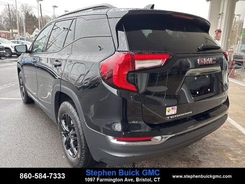 Used 2023 GMC Terrain AT4 w/ Infotainment Package II image 5