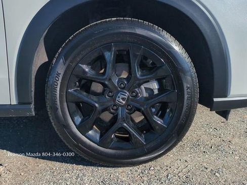 Used 2025 Honda HR-V Sport image 12