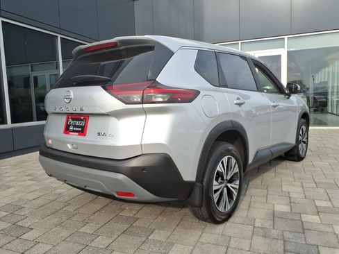 Certified 2023 Nissan Rogue SV image 3