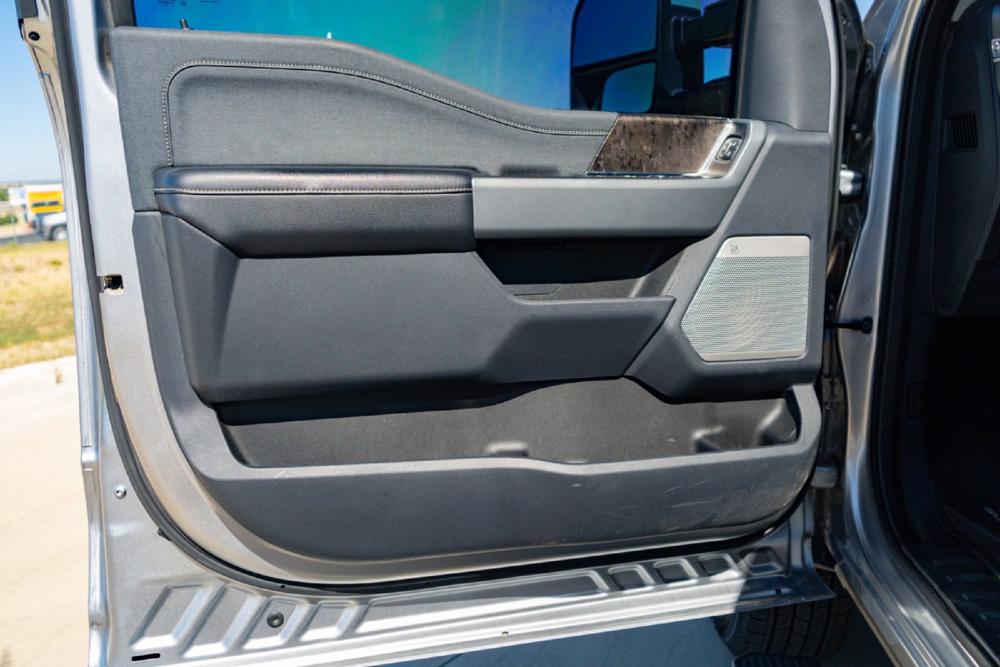 Used 2023 Ford F250 Lariat w/ Tow Technology Package AWD/4WD image 21