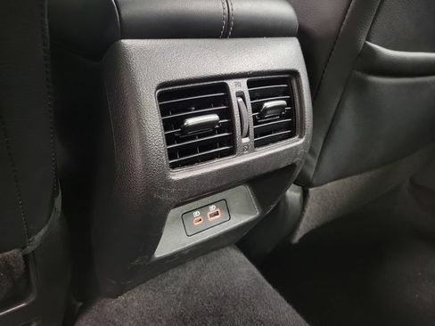 Used 2023 Nissan Altima 2.5 SL FWD image 31