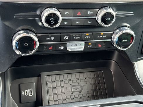 New 2025 Ford F150 XLT w/ Equipment Group 302A MID image 30