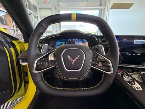 Used 2023 Chevrolet Corvette Stingray Premium Conv w/ Battery Protection Package RWD image 23