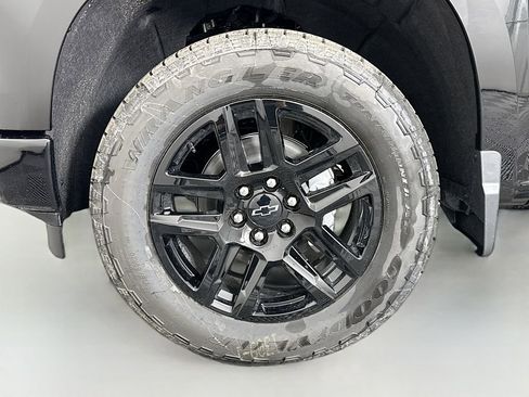 New 2026 Chevrolet Silverado 1500 Custom w/ Turbomax Blackout Package image 28