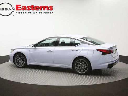 Used 2023 Nissan Altima 2.0 SR FWD image 61