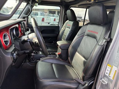Used 2019 Jeep Wrangler Unlimited Rubicon AWD/4WD image 30