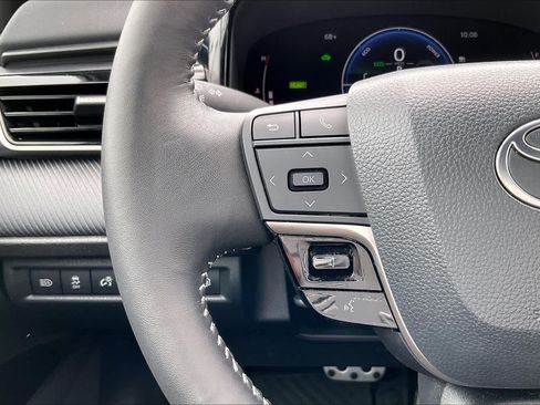 Certified 2025 Toyota Camry SE w/ Multimedia Upgrade Package FWD image 23